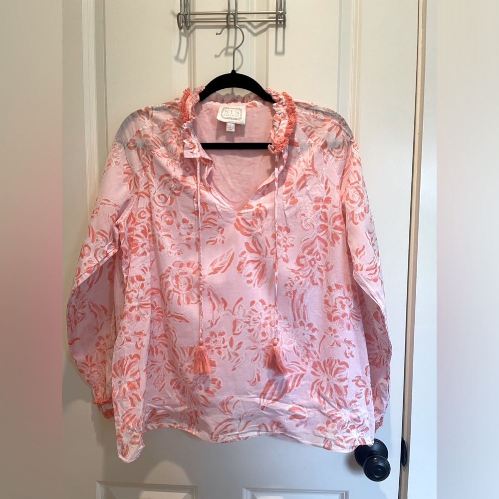 Sail to Sable Blouse size L in Peach